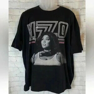 Lizzo Portrait Graphic T-Shirt SPECIAL TOUR double Sided Adult Size 3XL black 23